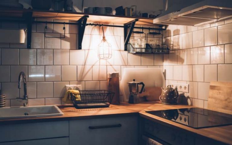 howto light a kitchen